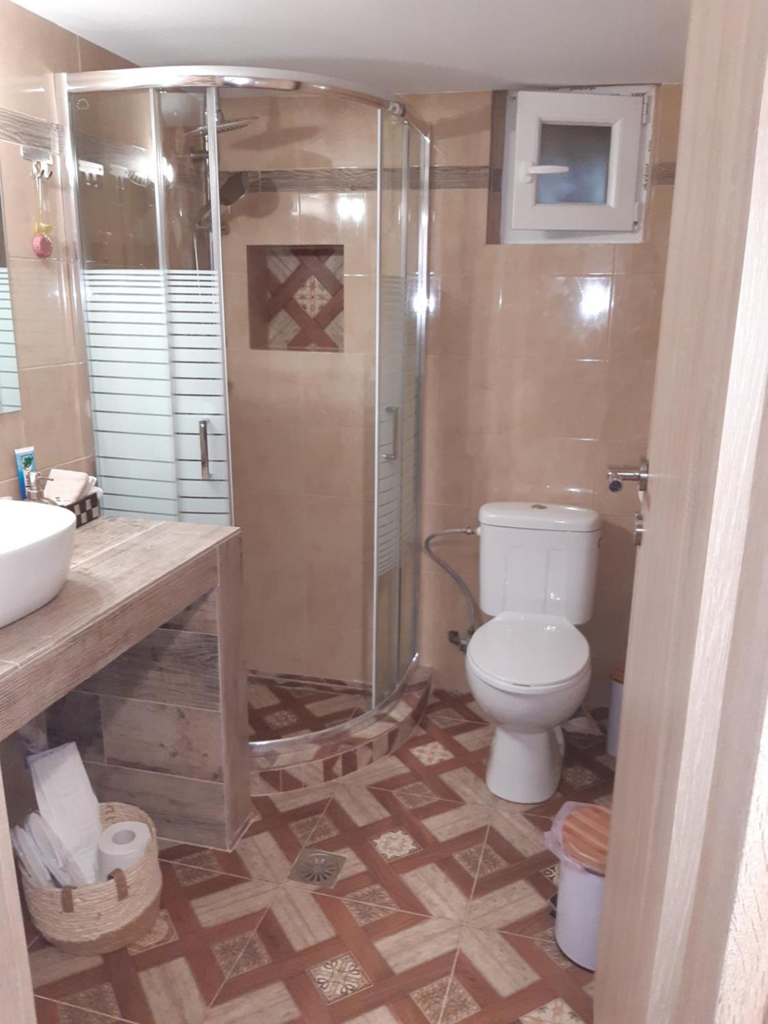 Room Near The Airport Pikérmion 客房 照片